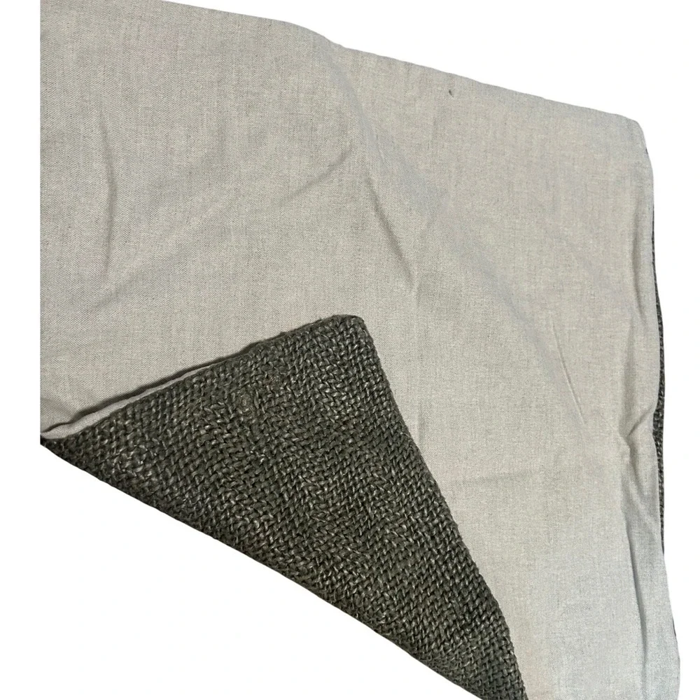 Pottery Barn Green Woven Textured Square Pillow Cover 20x20 Hidden Zipper